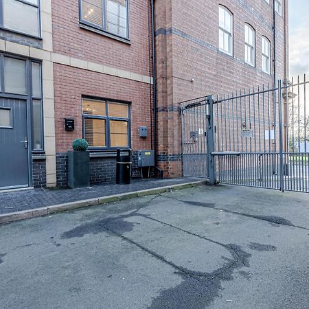 Stunning Three Bedroom Townhouse In The Jewellery Quarter, Birmingham City Centre Sleeps 5- Free Parking Экстерьер фото