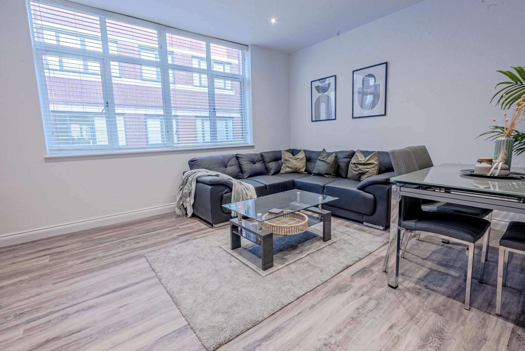 Stunning Three Bedroom Townhouse In The Jewellery Quarter, Birmingham City Centre Sleeps 5- Free Parking Экстерьер фото