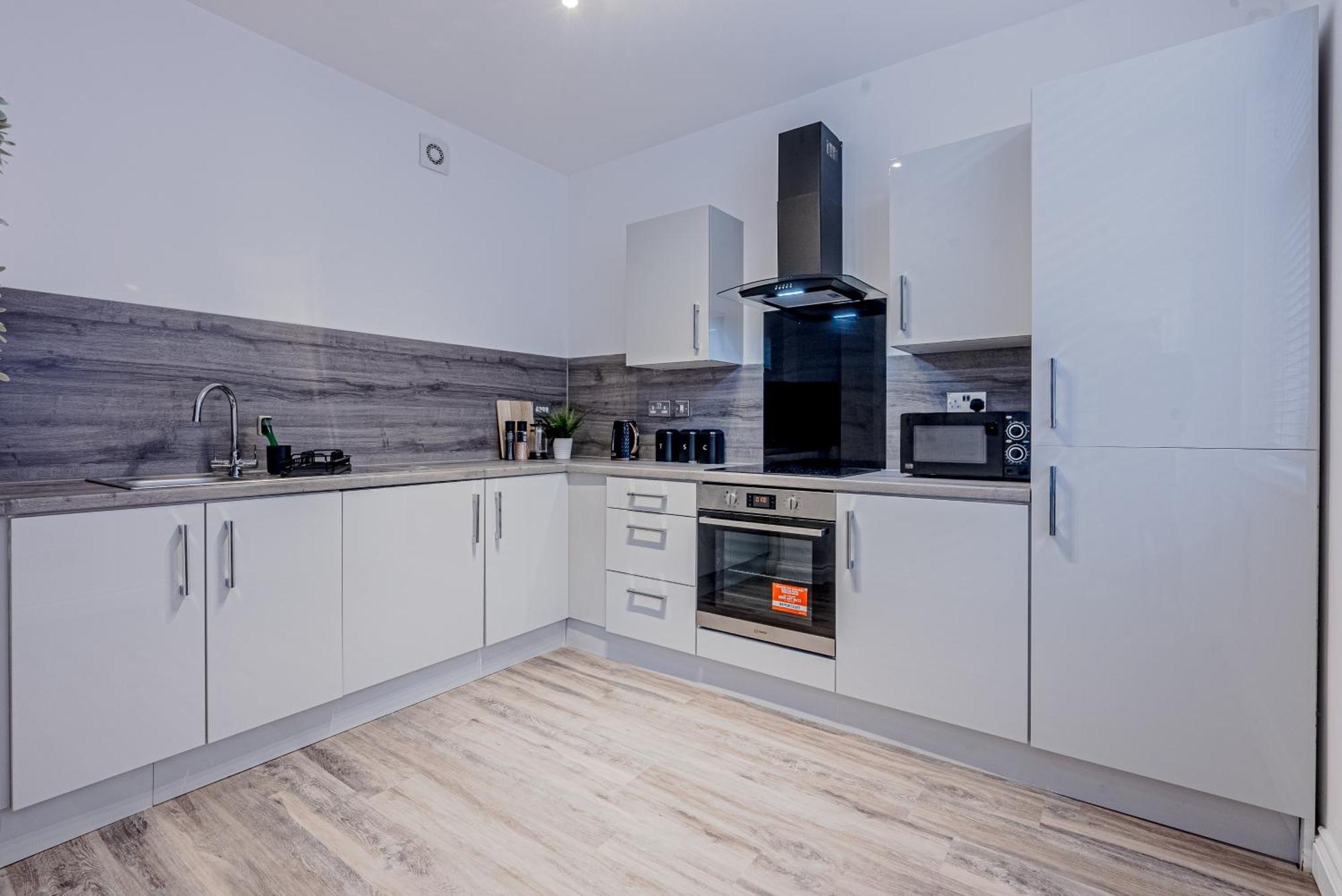 Stunning Three Bedroom Townhouse In The Jewellery Quarter, Birmingham City Centre Sleeps 5- Free Parking Экстерьер фото