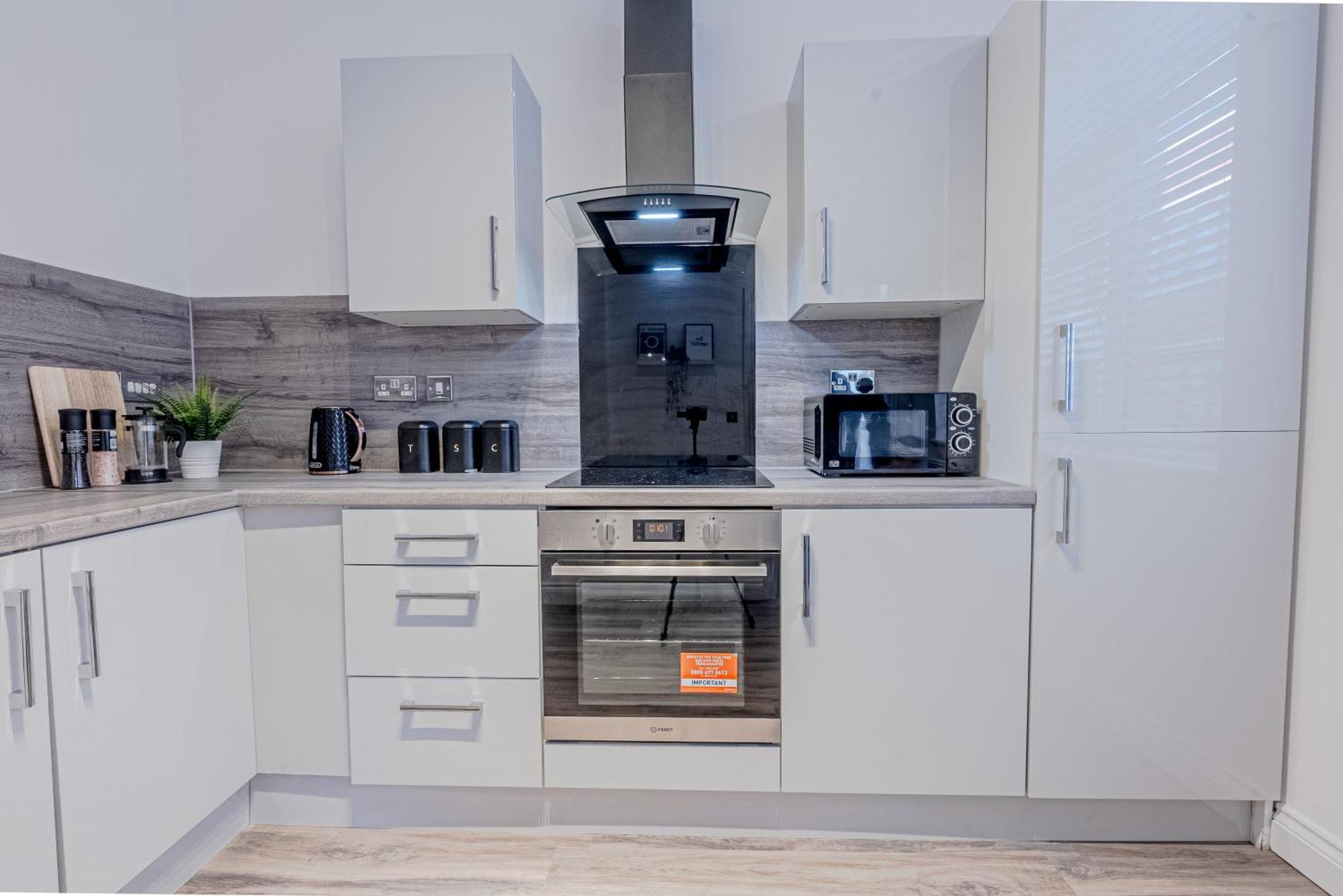 Stunning Three Bedroom Townhouse In The Jewellery Quarter, Birmingham City Centre Sleeps 5- Free Parking Экстерьер фото